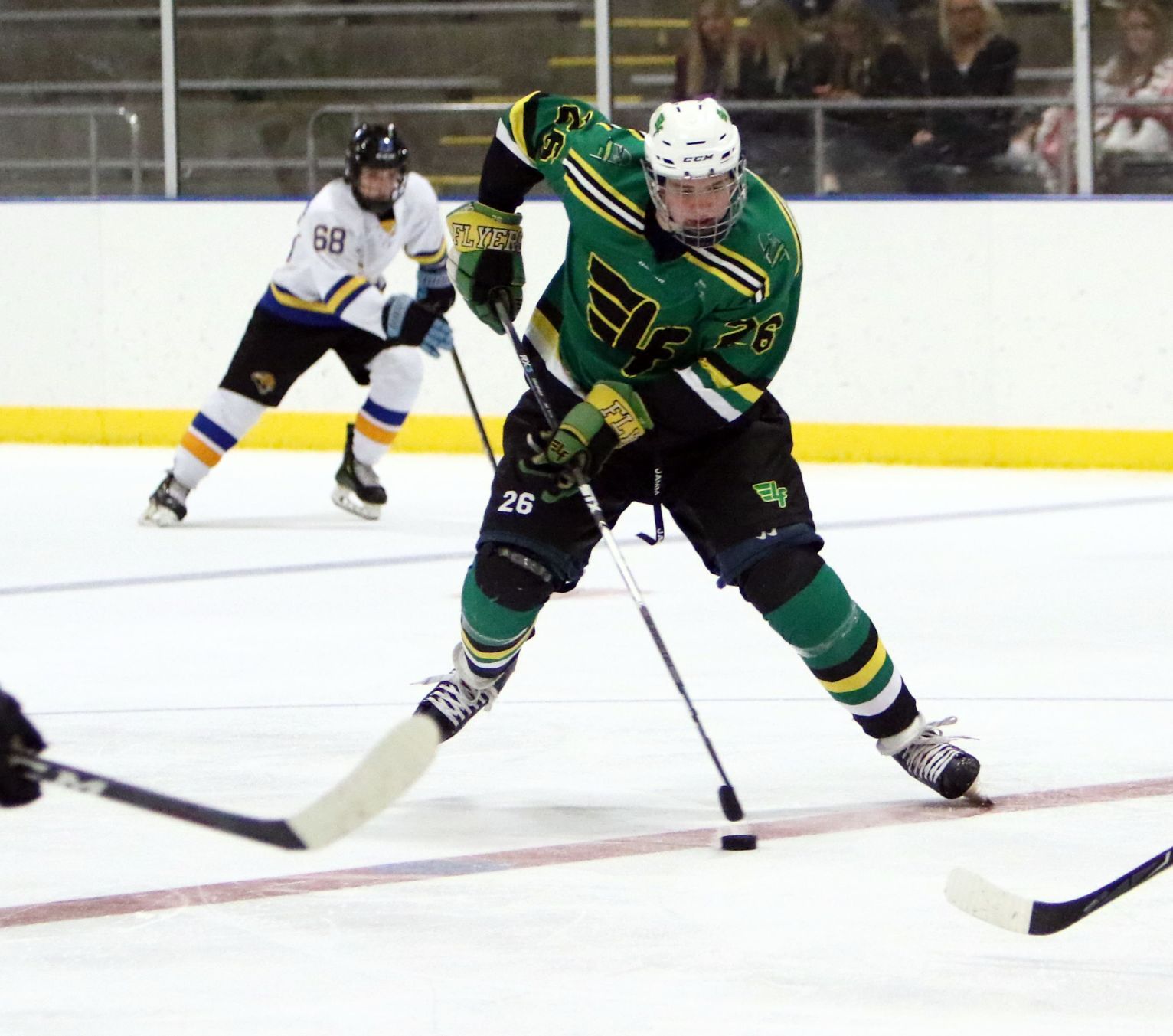 Lindbergh 4, Seckman 2